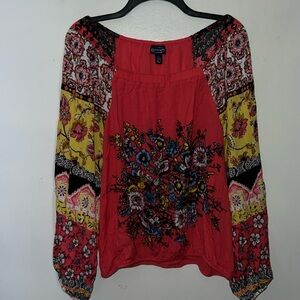NWT Scoop blouse. Size: XL. Color: orange print.